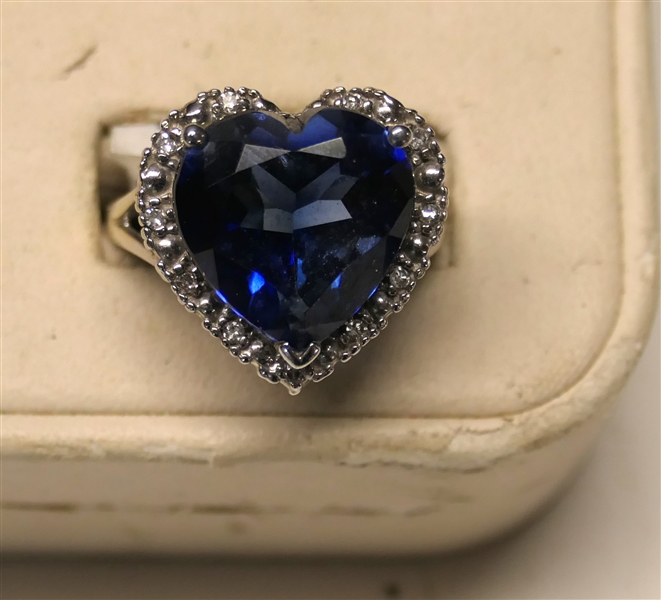 Beautiful 14kt White Gold Cocktail Ring with 15.45 Ct. Lab Created Heart Shaped Sapphire Stone - Ring Size 8 1/4 Weighs 7.8 Grams