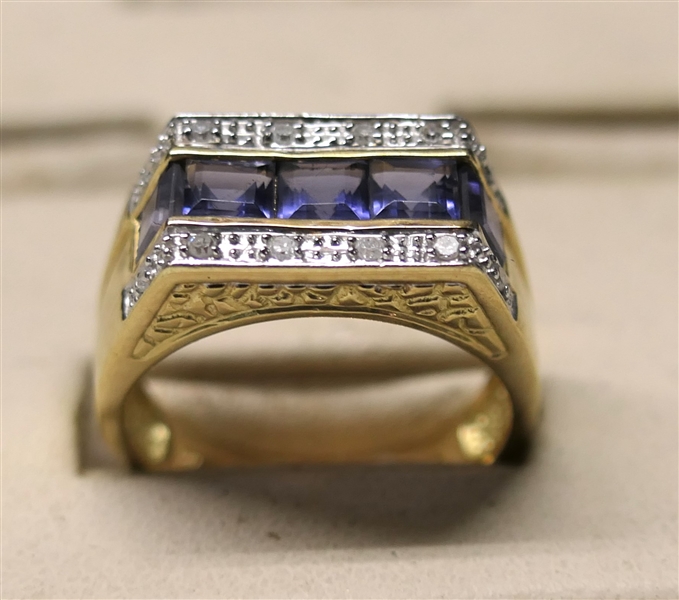 Nice 10kt Yellow Gold Ring with 5 Princess Cut Amethyst Stones and Diamond Accents -Ring Size 8 Weighs 5.3 Grams