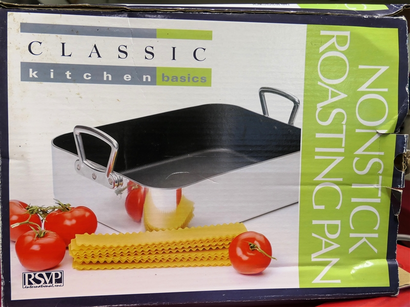 Classic Kitchen Basics - Nonstick Roasting Pan in Original Box