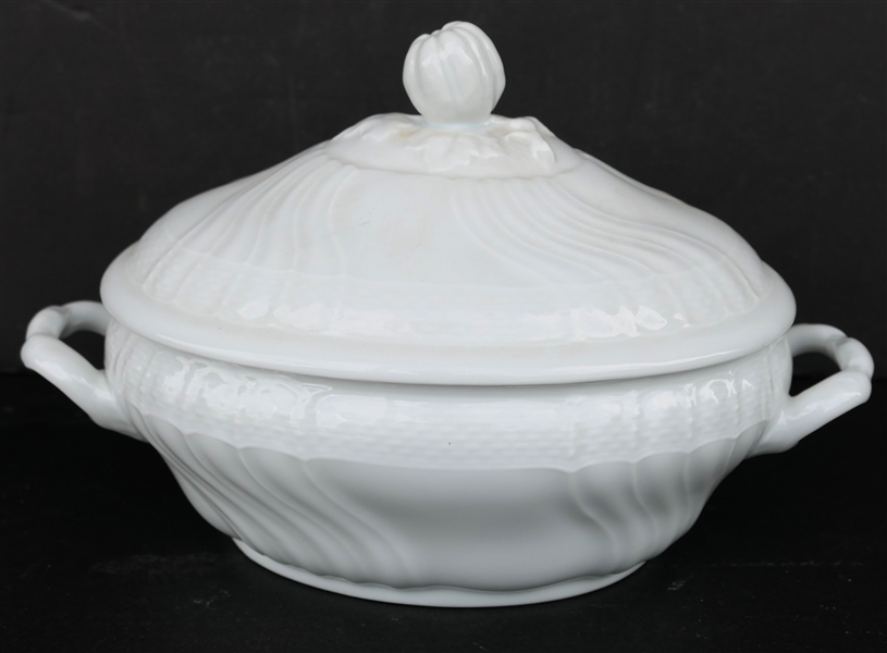 Richard Ginori - Italy Small Lidded Tureen with Gourd Finial - Measures 7" by 5 1/2" Not Including Handles