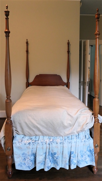 Fine Y & J Furniture - Durham, NC -Mahogany Poster Twin Bed - Urn Finials - Wood Rails - No Bedding 