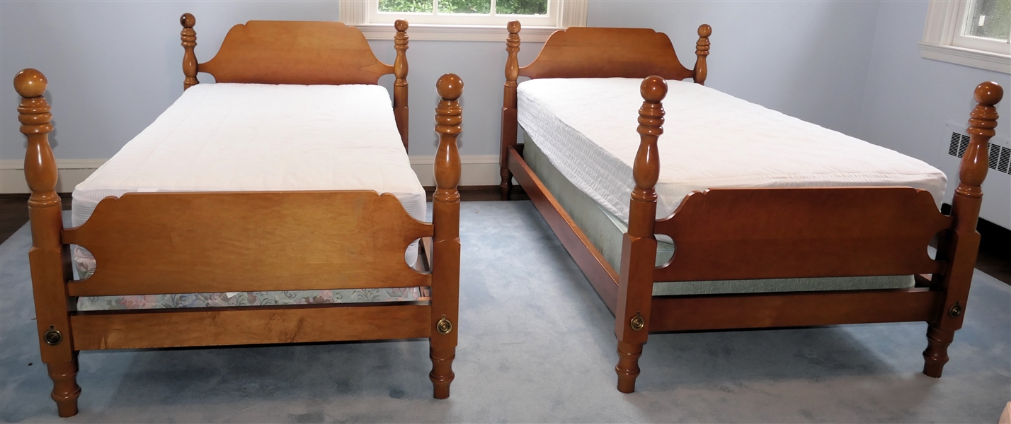 Pair of Y & J Furniture - Durham, NC - Convertible Maple Cannonball Twin Beds - Can Be Stacked Into Bunk Beds - Side Rails For Top Bunk Included (Pictured Separately) - NO BEDDING 