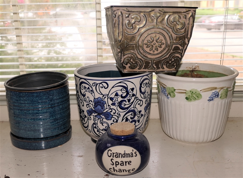 4 Planters and Spare Change Jar - Blue and White Planter Measures 7" tall 7" Across