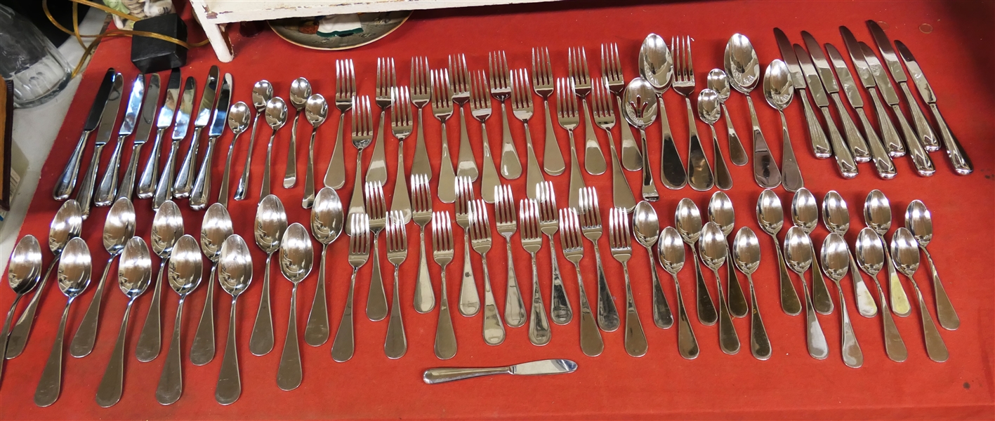 84 Pieces of Attractive Ricci Stainless Steel Flatware 