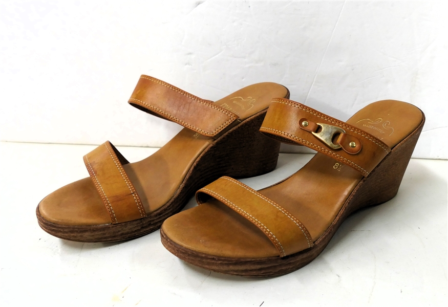 Italian Shoemakers Tan Sandals - Size 8 1/2