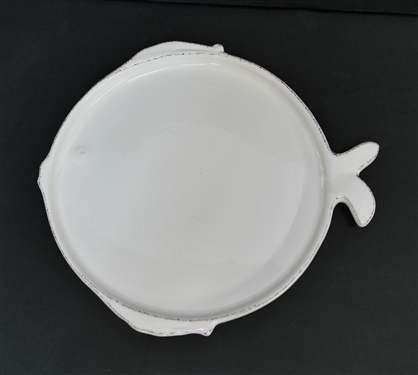 Vietri Lastra White Fish Plate - Measures 9 Across - 10 Mouth to Tail