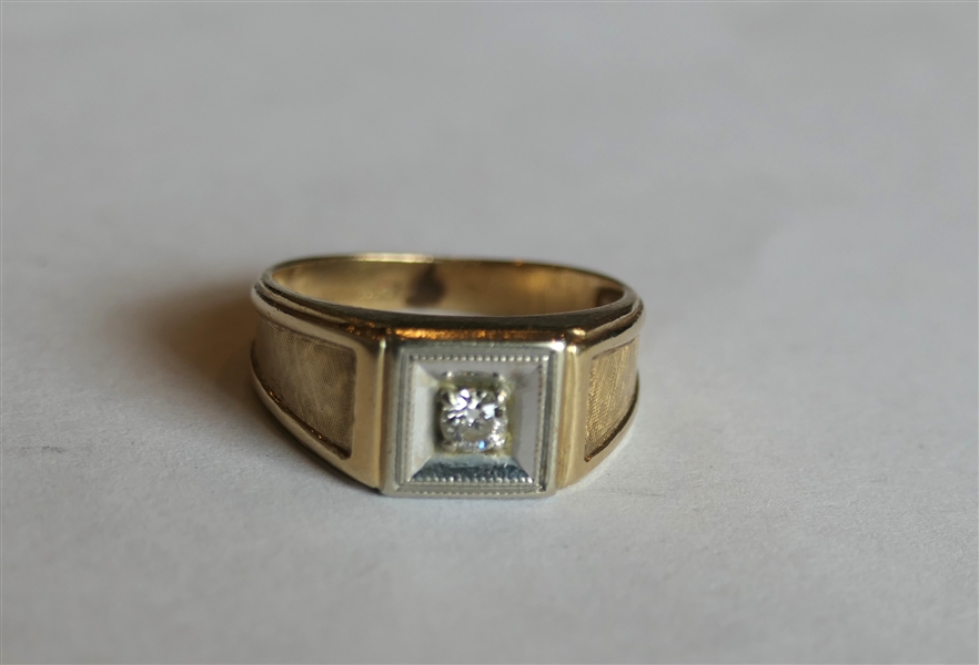 14kt Yellow Gold - Art Crest Gold Ring with Single Center Diamond - Size 8 - Weighs 5.6 Grams