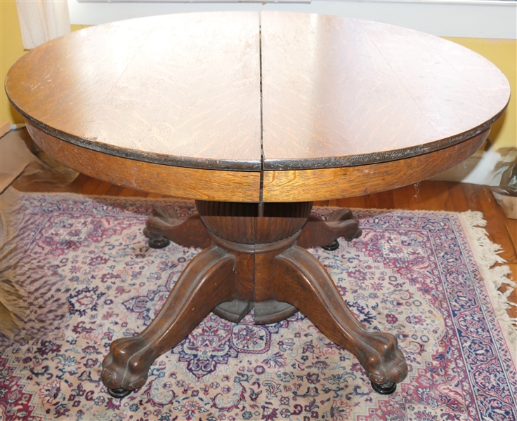 Nice Round Oak Table With Pedestal Base - Large Claw Feet - Table Measures 29" tall 44" Across