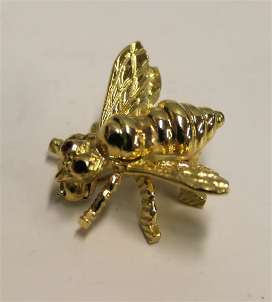 18kt Yellow Gold Bee Pin with Ruby Eyes - Bee Measures 1/2" Weighs 4.1 Grams 