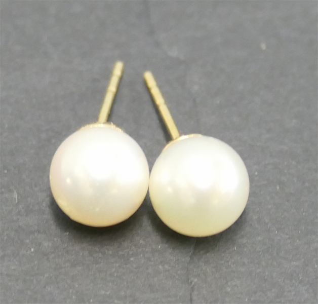 Pair of 14kt Yellow Gold Pearl Stud Earrings