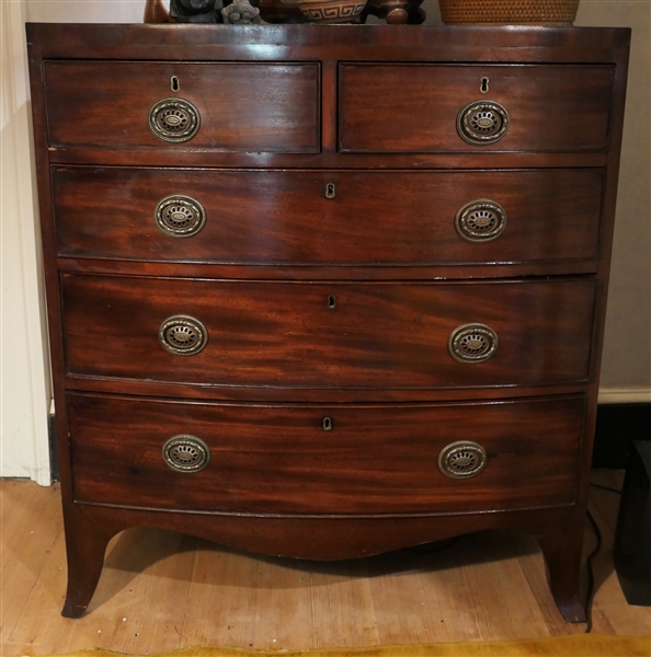 New England Mahogany Bow Front Chest - 2 Dovetailed Drawers Over 3 Drawers - Spade Foot - Inlaid Top - Pretty Pulls - Chest Measures 36" tall 35" by 20 1/2" 