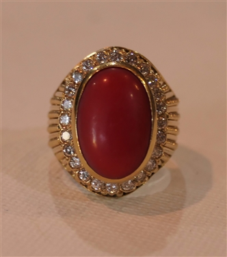 18kt Yellow Gold Ring with Coral Cabachon Surrounded by Diamonds - Ribbed Crown - Incredible Ring