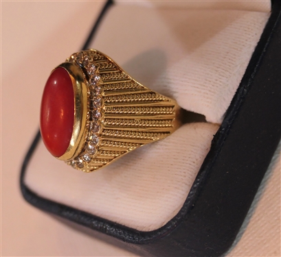 18kt Yellow Gold Ring with Coral Cabachon Surrounded by Diamonds - Ribbed Crown - Incredible Ring