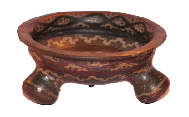 Pre Columbian Mayan 3 Footed Bowl - Pretty Decoration - Bowl Measures 2 3/4 Tall 6 1/2 Across - 3 Rough Spots on Edges of Bowl 