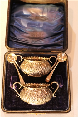 Hallmarked British Sterling Silver Salt Dips with Sterling Silver Salt Spoons - In Blue Velvet Lined Fitted Case - Each Salt Dip Measures 3 by 1 1/2 Spoons Measure 2 1/2 Long