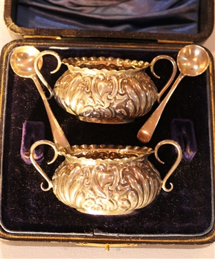 Hallmarked British Sterling Silver Salt Dips with Sterling Silver Salt Spoons - In Blue Velvet Lined Fitted Case - Each Salt Dip Measures 3 by 1 1/2 Spoons Measure 2 1/2 Long
