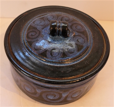 Redman Pottery Dish with Lid - Blue Decoration  -Dish Measures 3 Tall 6 Across