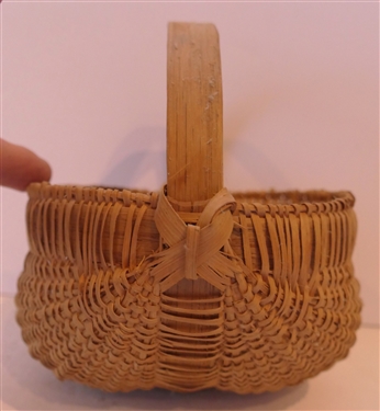 Handmade Oak Splint Egg Basket - Finely Woven - Mary Prater Cocke City Tennessee - Basket Maker - With Picture of Maker and Basket - Basket Measures 3 1/2 Deep 6 by 5 1/2 - Not Including Handle 