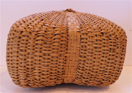 Medium Size Handmade Oak Splint Basket with Lid - Handmade For Peter Murphy - Hendersonville, NC - Basket Measures 6 Tall 11 By 7 - Not Including Handle