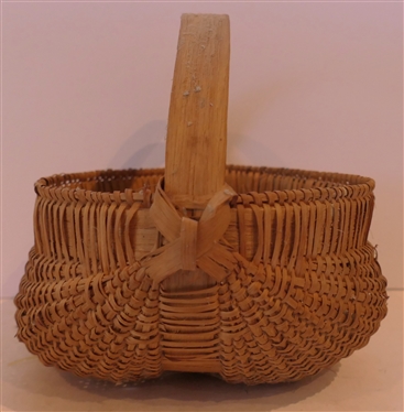 Handmade Oak Splint Basket by Mary Jane Prater - Tennessee Basket Maker - Finely Woven - Basket Measures 4 tall 6 1/2 by 6 1/2 - Not Including Handle 