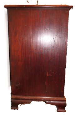 Nineteenth Century Mahogany Solid End Chest of Drawers 2 Dovetailed Drawers Over 3 Dovetailed Drawers - Beaded Drawer Fronts - Bracket Feet - Chest Measures 35 1/2 tall 42 by 20 1/2 