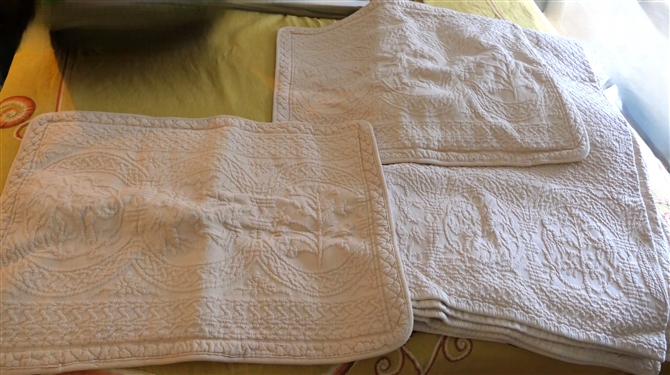 Queen Size Williamsburg Bed Spread and Shams Set -Williamsburg by Crown Craft 