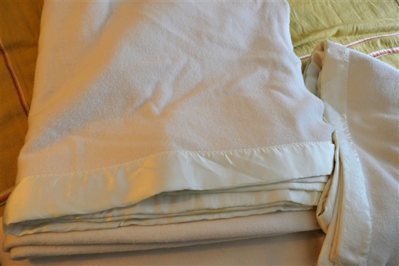 3 - Queen Size Faribault Woolen Mill Co. - Off White Wool Blankets - Silk Trim - Allin Good Overall Condition - Top Blanket Has Been Used More than Others 