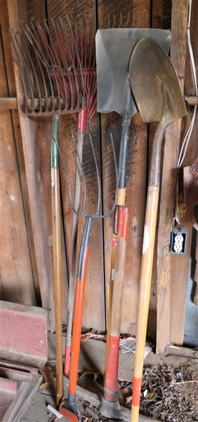 6 Garden Tools - Pitch Forks, Rake, Shovels