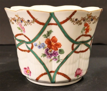 Paris Royal "Peint a la main" Hand Painted Porcelain Cache Pot - 4 3/4" Tall 6 1/4" Across 