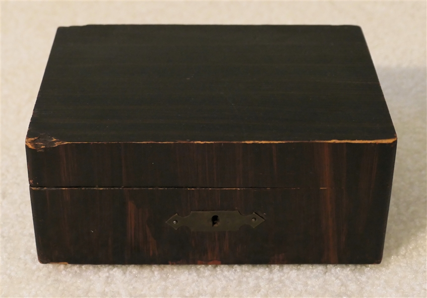 Early Pine Grain Painted Dresser Box with Lift Out Divided Tray - Top with Frame for Photo or Mirror - Box Measures 3" tall 6 3/4" by 5" 