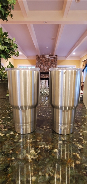 2 Large Yeti Tumblers 