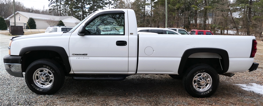 2004 Chevrolet Silverado 2500HD - 198,768 Miles - Runs Well