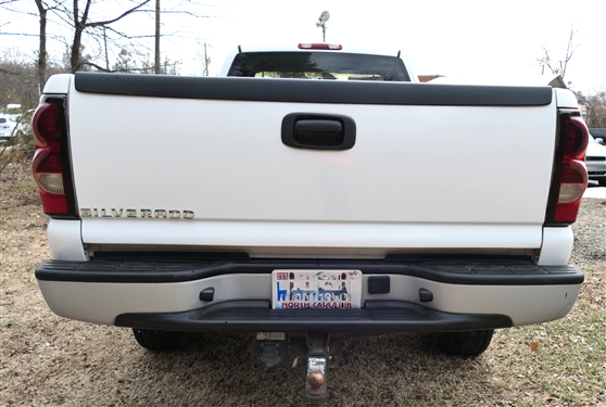 2004 Chevrolet Silverado 2500HD - 198,768 Miles - Runs Well