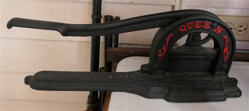 Queen Tobacco Cutter
