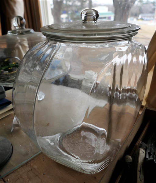 Store Jars