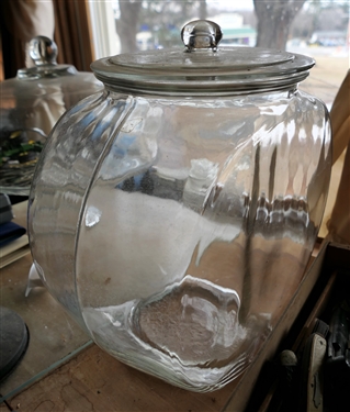 Store Jars