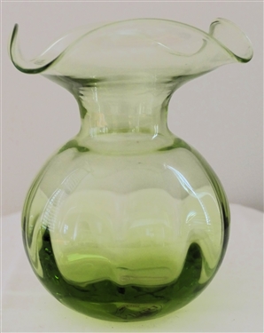 Lime Green Hibiscus Bud Vase by  Vietri  - Original Sticker on Bottom and Original Box  - Vase Measures 5 1/4 Tall 