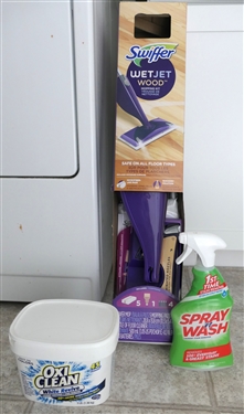 Swiffer Wet Jet Wood - New in Original Box with Full Bottle of Spray and Wash and Oxi Clean 