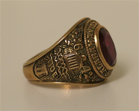 10kt Yellow Gold University of Alabama Class Ring - Size 7 