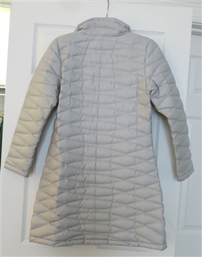 Patagonia Women's Size Small Goose Down Waist Length Coat - Light Gray
