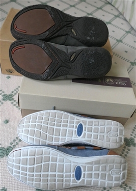 Clarks Artisan Cliffrose Sail - Size 6 1/2 in Original Box and Gray Suede Keen Mary Jane Style Shoes - Size 6.5