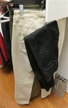 6 Pairs of Women's Pants - Dream Jeans by Mac and Columbia - All Sizes 2,4, and Small 