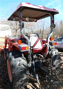 Kubota L3130 Tractor  - 4WD - LA513 Lift with Bucket - 592 Hours  
