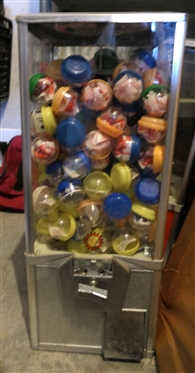 Toy / Capsule Vending Machine