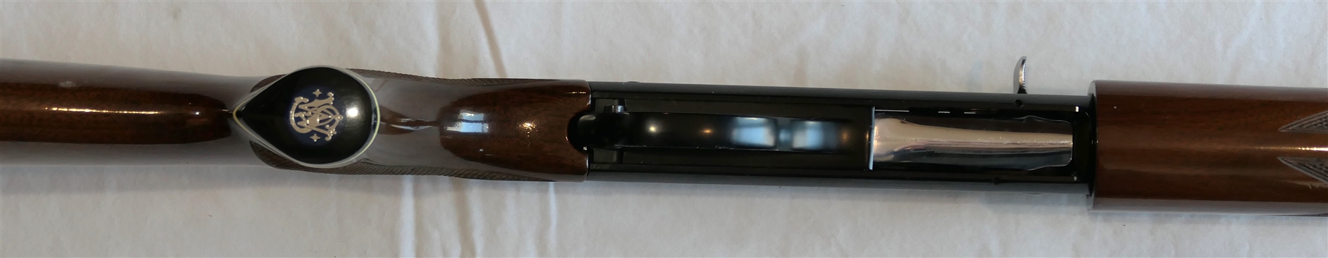 Smith & Wesson Model 1000 Ventilated Rib 12 Ga. Shotgun 2 3/4