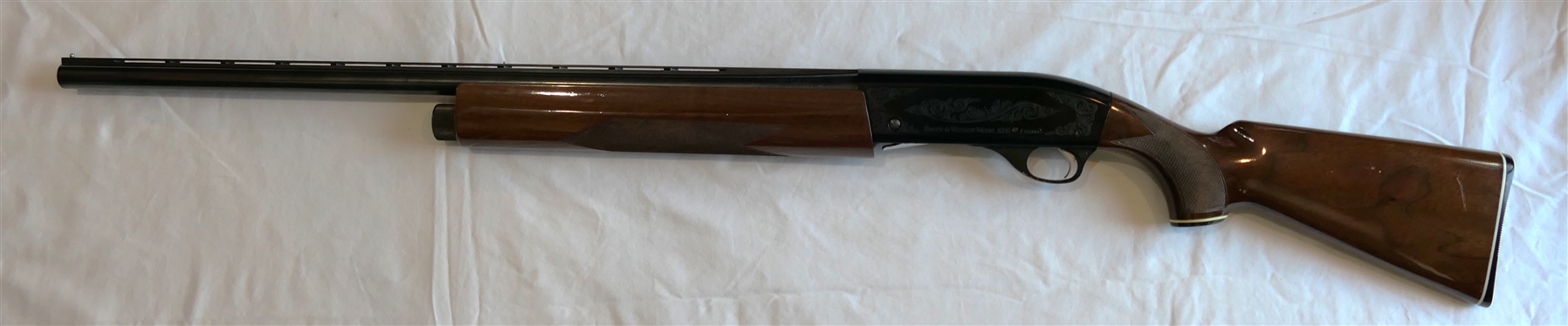 Smith & Wesson Model 1000 Ventilated Rib 12 Ga. Shotgun 2 3/4