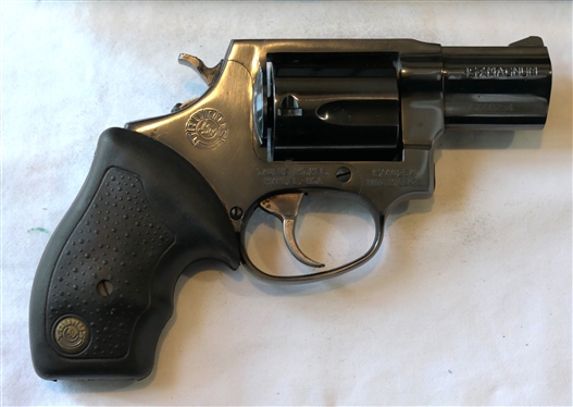 Taurus Model 605 - 2 Bar Revolver .357mag.