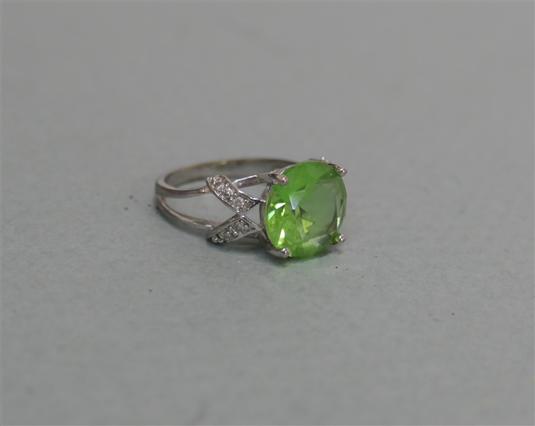 Sterling Silver Ring with Green Center Stone and CZ Accents - Marked 925 - Size 7 