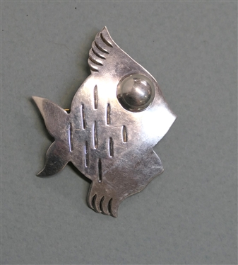 Mexican Sterling Silver Fish Pin / Brooch - Marked 925 Mex - Fish Measures 2 1/2 Tall 2 Wide