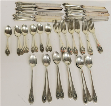 48 Pieces of Lunt Mount Vernon Sterling Silver - Monogrammed M  12 - 4 Piece Place Settings - including Dinner Fork,  Dinner Knife, Tea Spoon, and Iced Tea Spoons - Only 6 Knives are...